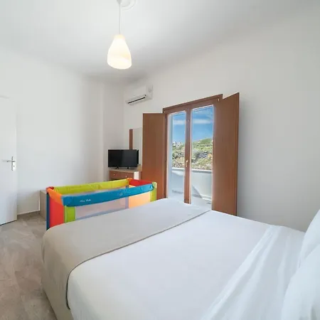Belle Etoile Aparthotel 3*
